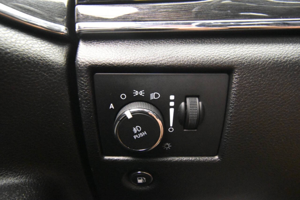 2021 Jeep Grand Cherokee Trailhawk 4x4 4dr SUV, Gray, Mileage: 108,043 - photo 30