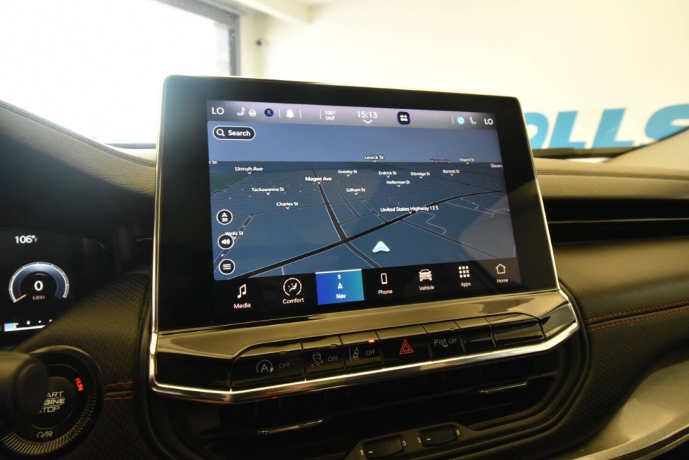 2022 Jeep Compass Trailhawk 4x4 4dr SUV, White, Mileage: 72,590 - photo 22