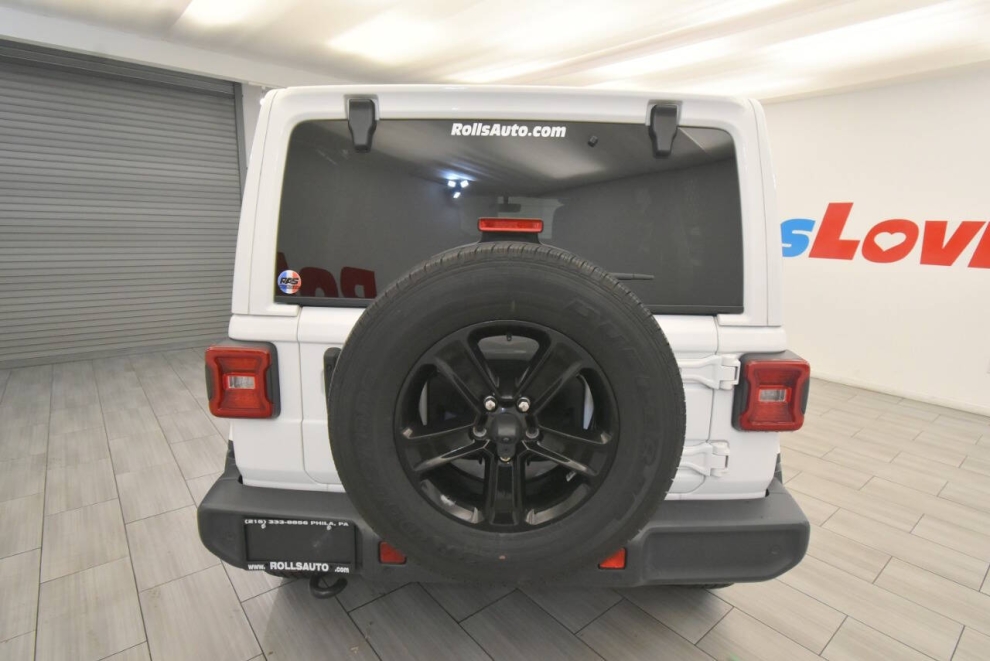 2019 Jeep Wrangler Unlimited Sahara, White, Mileage: 96,141 - photo 3