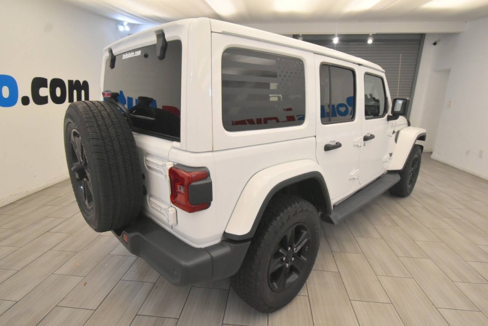 2019 Jeep Wrangler Unlimited Sahara, White, Mileage: 96,141 - photo 4