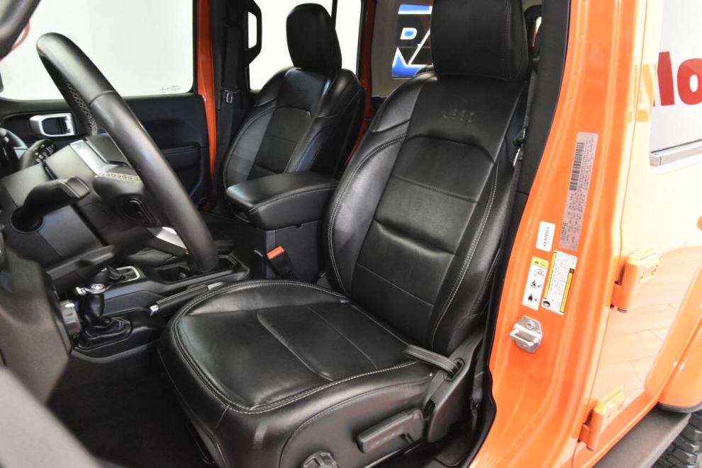 2019 Jeep Wrangler Unlimited Moab, Orange, Mileage: 54,511 - photo 10