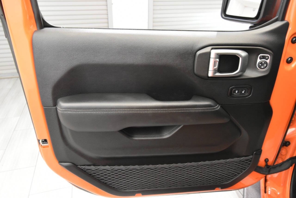 2019 Jeep Wrangler Unlimited Moab, Orange, Mileage: 54,511 - photo 12