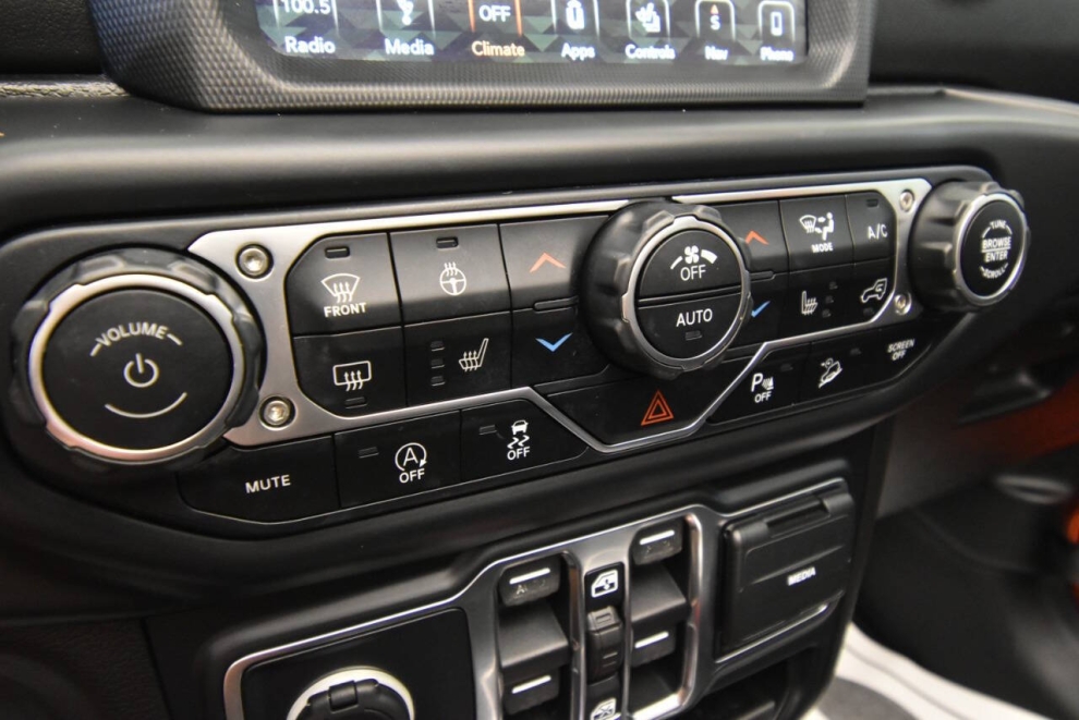 2019 Jeep Wrangler Unlimited Moab, Orange, Mileage: 54,511 - photo 23