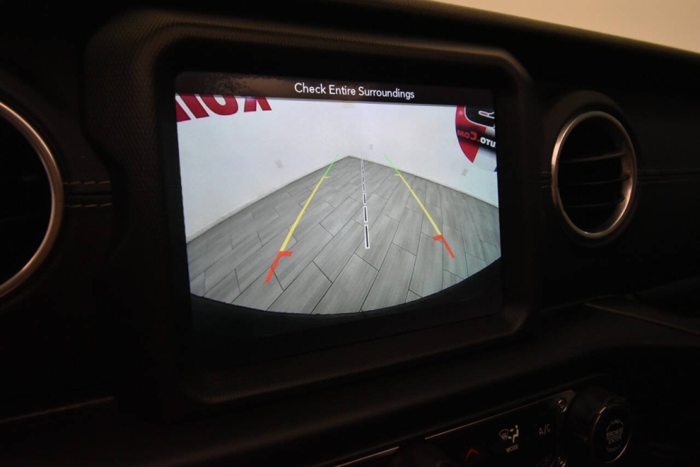2019 Jeep Wrangler Unlimited Moab, Orange, Mileage: 54,511 - photo 25