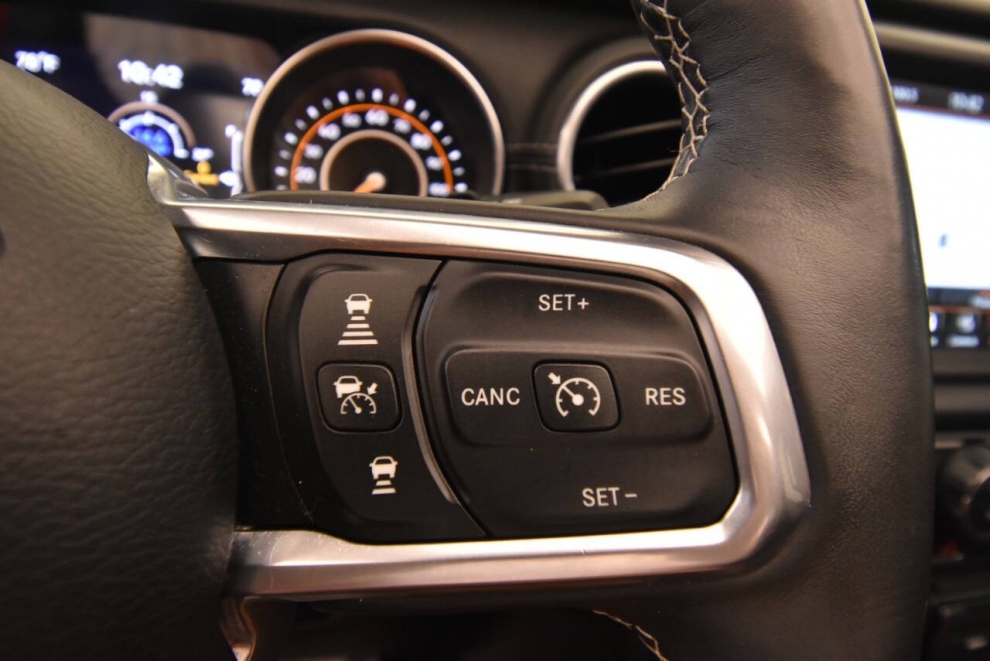 2019 Jeep Wrangler Unlimited Moab, Orange, Mileage: 54,511 - photo 28