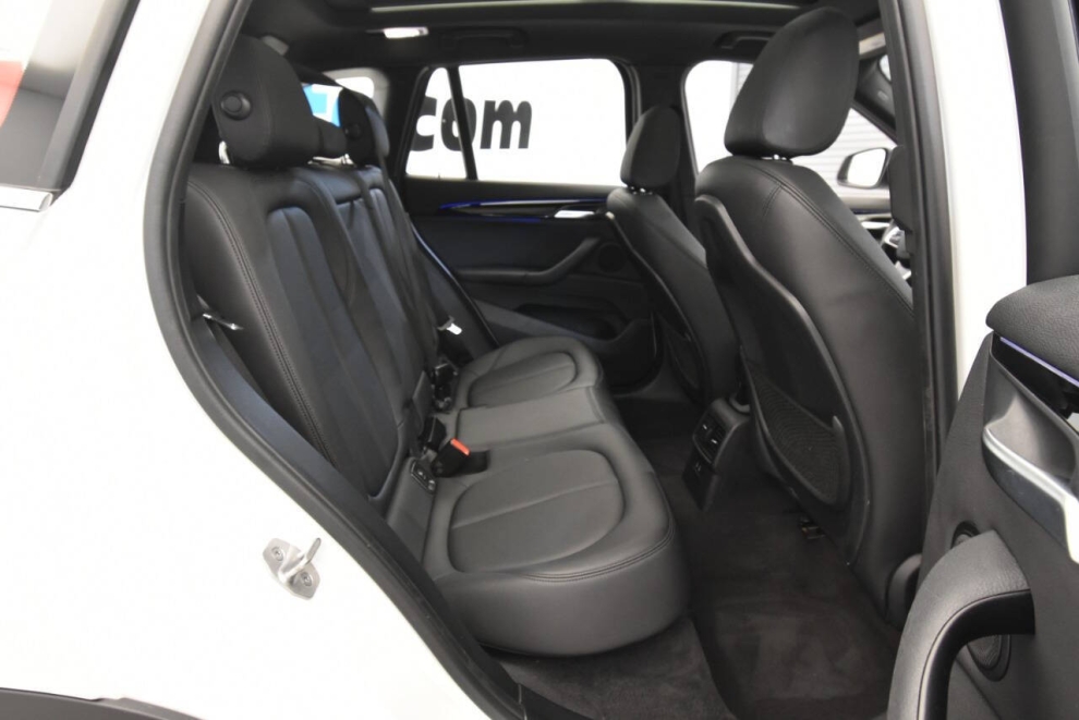 2021 BMW X1 xDrive28i AWD 4dr Sports Activity Vehicle, White, Mileage: 82,688 - photo 16