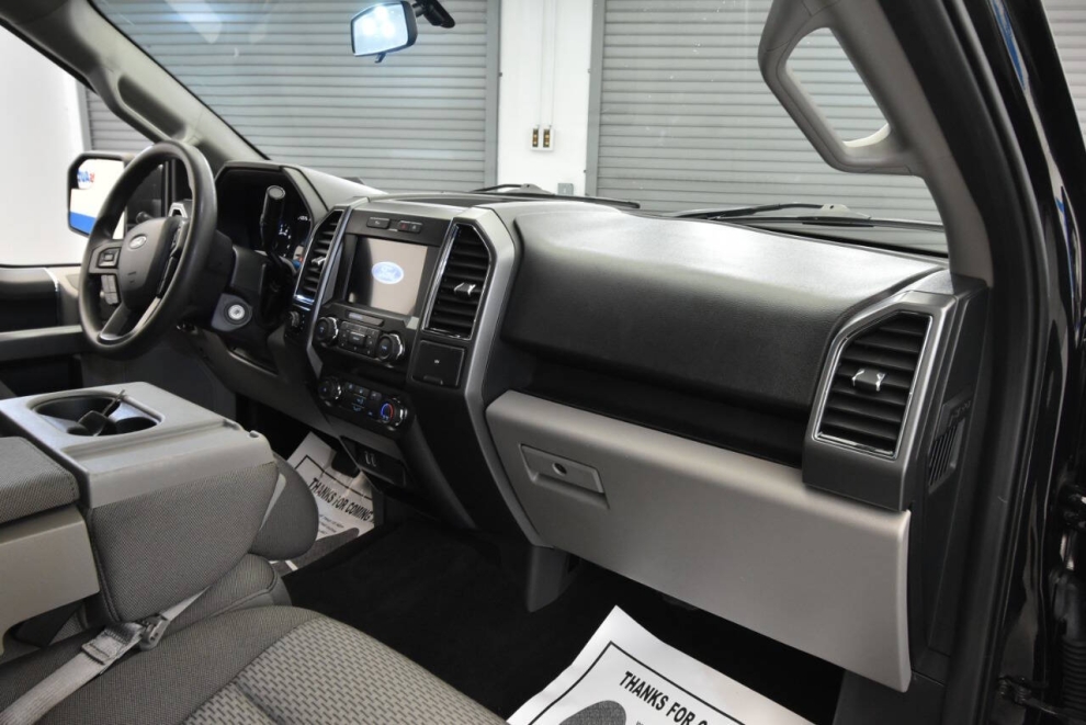 2020 Ford F-150 XLT, Black, Mileage: 66,995 - photo 15