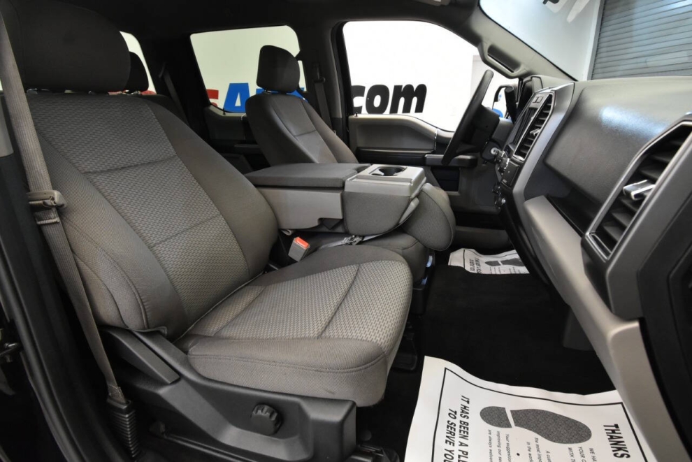 2020 Ford F-150 XLT, Black, Mileage: 66,995 - photo 16