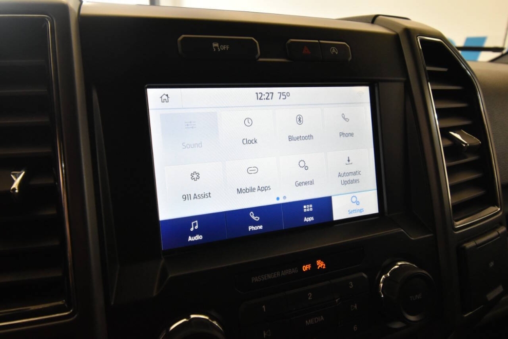 2020 Ford F-150 XLT, Black, Mileage: 66,995 - photo 21