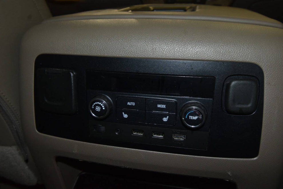 2018 GMC Yukon SLT 4x4 4dr SUV, Azul, Mileage: 85,015 - photo 19