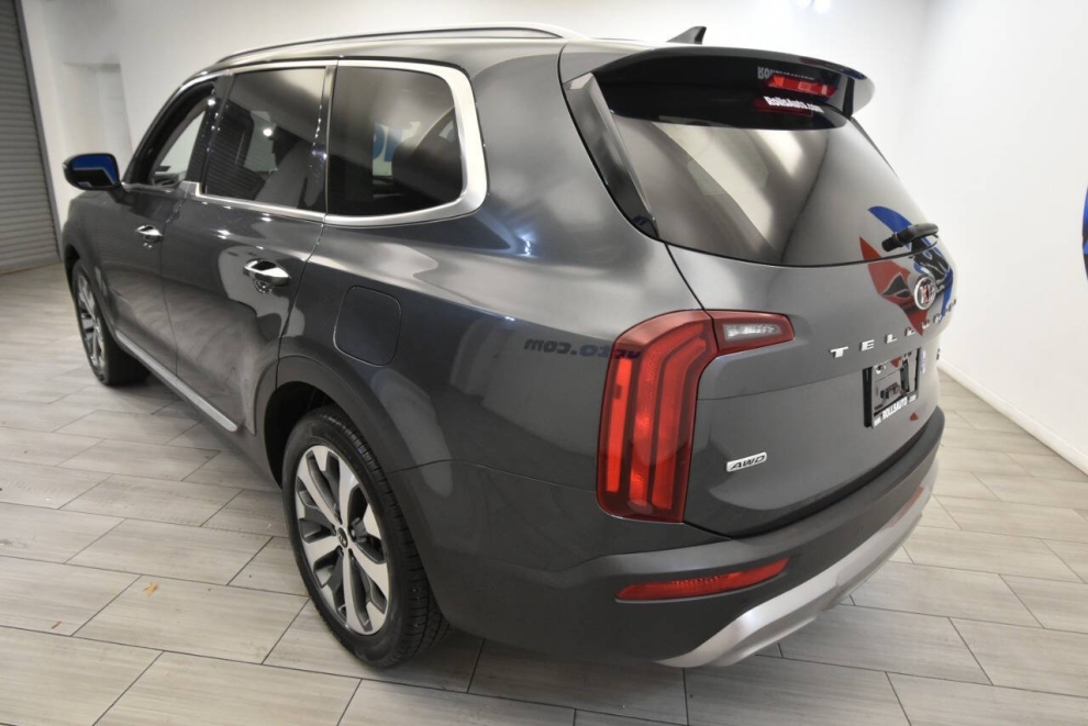 2020 Kia Telluride S AWD 4dr SUV, Gray, Mileage: 97,796 - photo 2