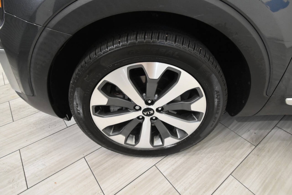 2020 Kia Telluride S AWD 4dr SUV, Gray, Mileage: 97,796 - photo 8