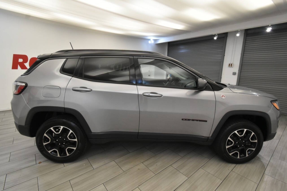 2020 Jeep Compass Trailhawk 4x4 4dr SUV, Silver, Mileage: 94,412 - photo 5