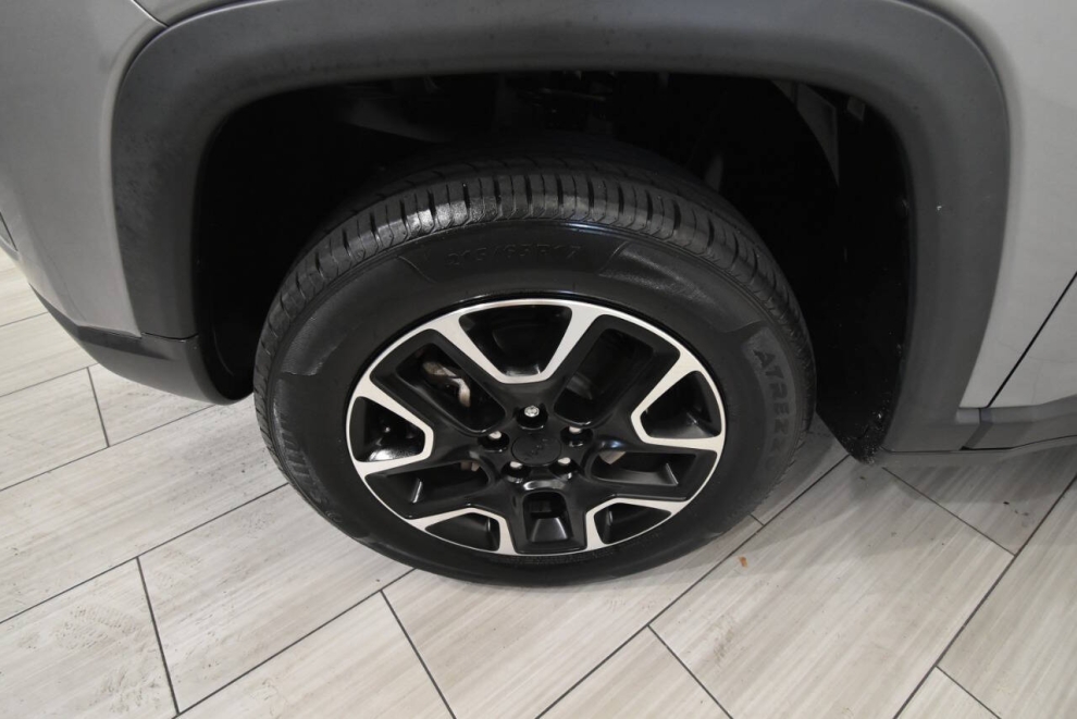 2020 Jeep Compass Trailhawk 4x4 4dr SUV, Silver, Mileage: 94,412 - photo 8