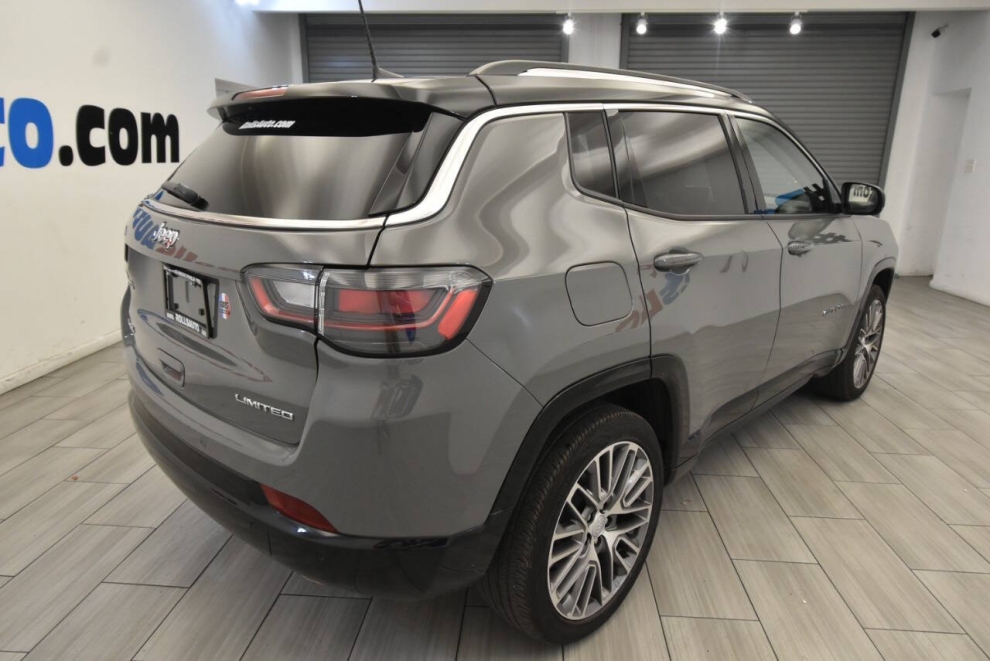 2022 Jeep Compass Limited, Gray, Mileage: 29,678 - photo 4