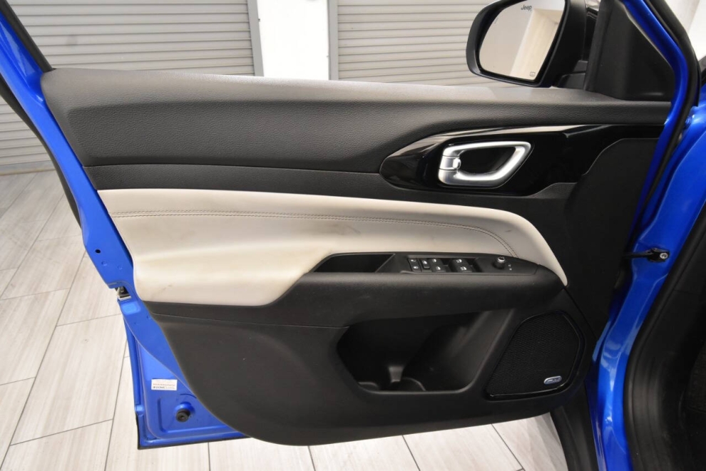 2022 Jeep Compass Limited, Blue, Mileage: 28,325 - photo 11