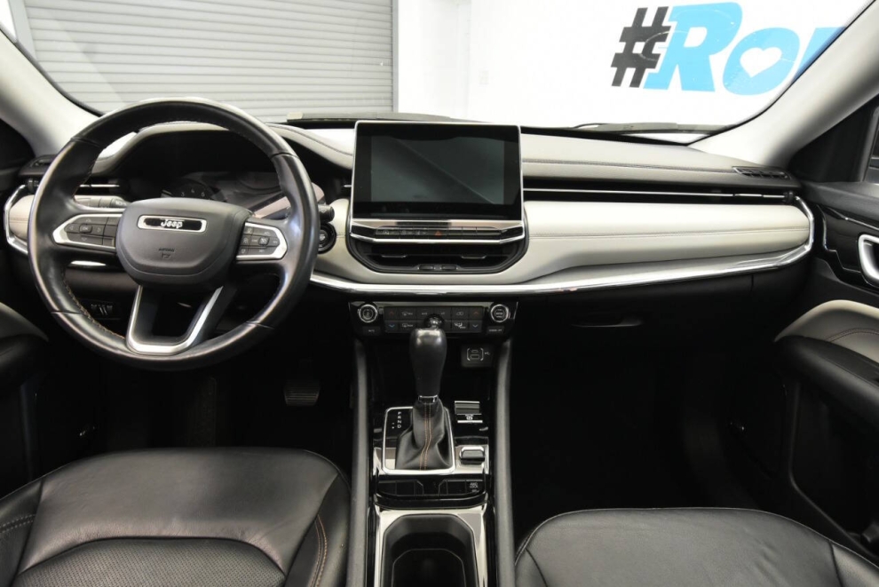 2022 Jeep Compass Limited, Blue, Mileage: 28,325 - photo 18
