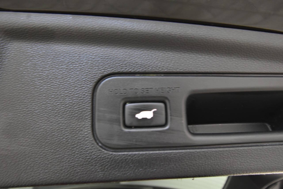 2022 Acura MDX SH AWD w/A SPEC 4dr SUV Package, Black, Mileage: 61,093 - photo 36