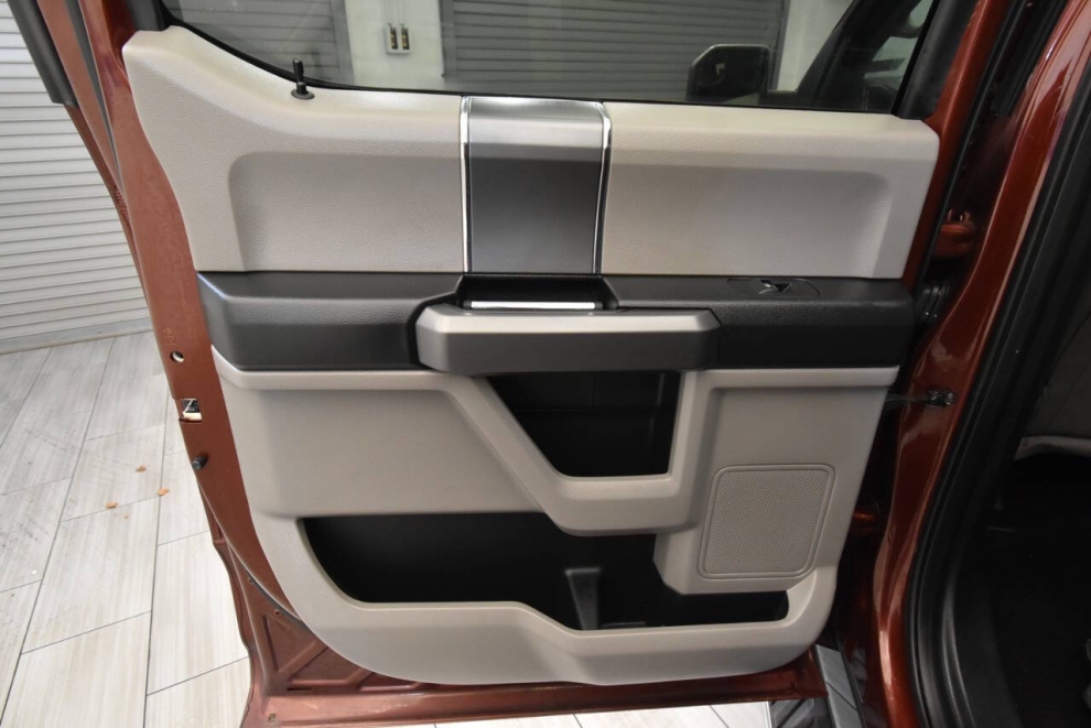 2016 Ford F-150 XLT, Red, Mileage: 122,820 - photo 14