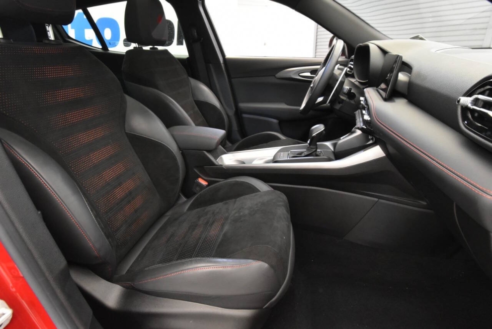 2024 Dodge Hornet R/T Plus AWD 4dr Crossover, Red, Mileage: 2,544 - photo 16