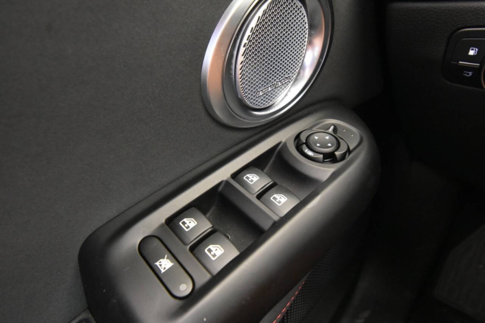 2024 Dodge Hornet R/T Plus AWD 4dr Crossover, Red, Mileage: 2,544 - photo 30