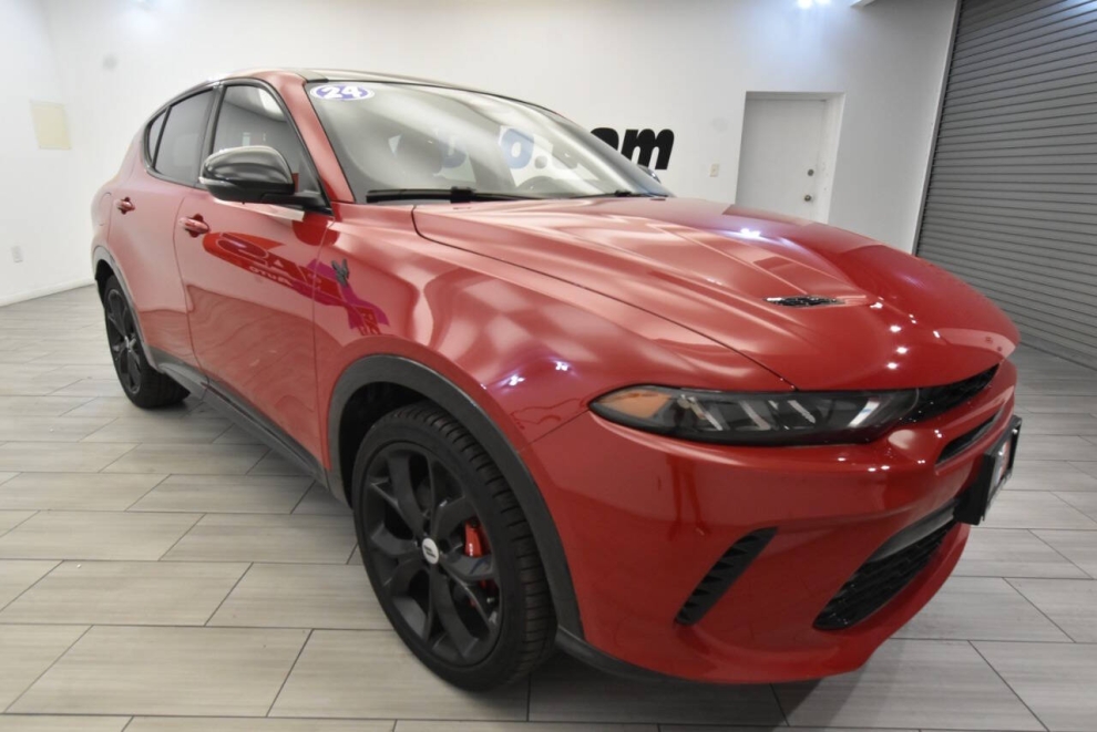 2024 Dodge Hornet R/T Plus AWD 4dr Crossover, Red, Mileage: 2,544 - photo 6