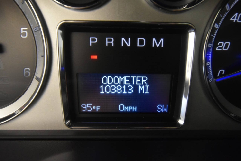 2011 Cadillac Escalade Luxury AWD 4dr SUV, Black, Mileage: 103,772 - photo 29