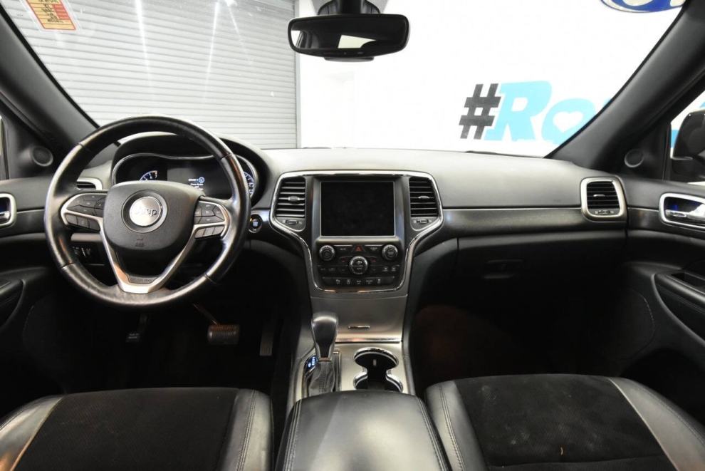 2018 Jeep Grand Cherokee Altitude, Black, Mileage: 80,084 - photo 16