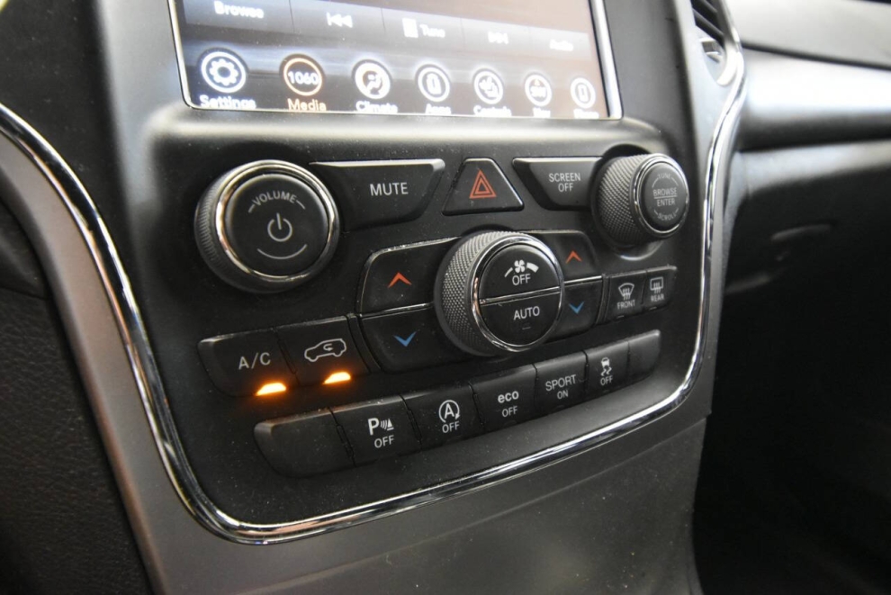 2018 Jeep Grand Cherokee Altitude, Black, Mileage: 80,084 - photo 19