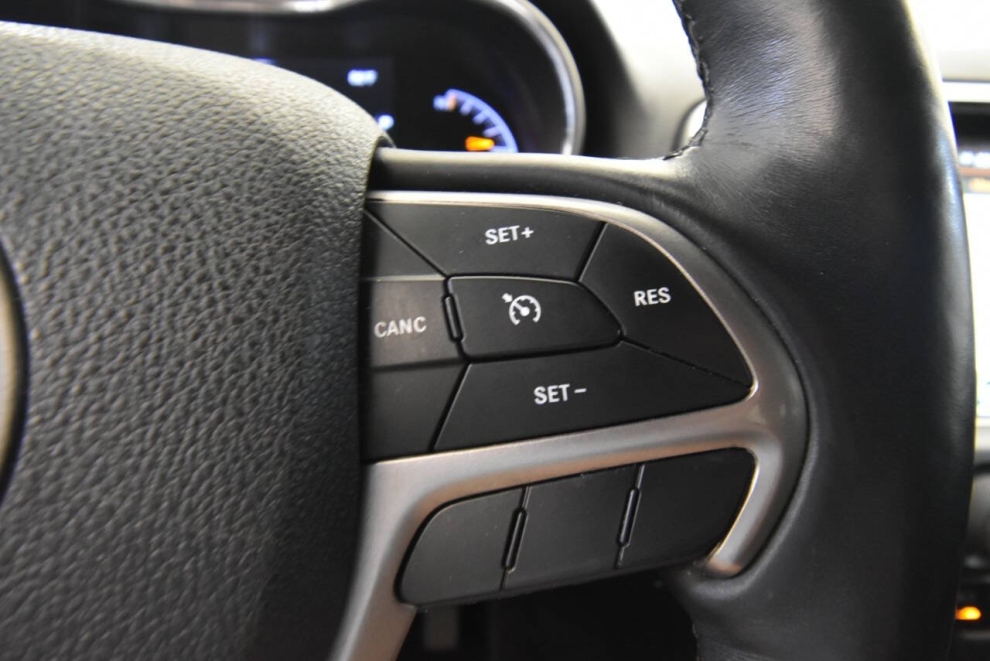 2018 Jeep Grand Cherokee Altitude, Black, Mileage: 80,084 - photo 24