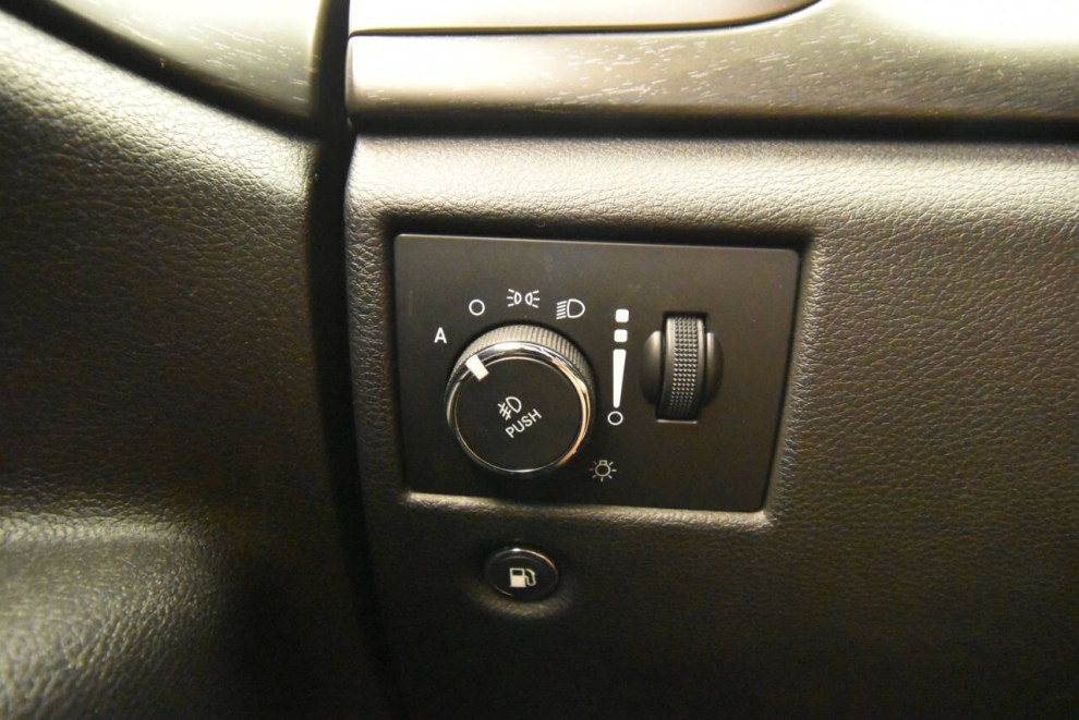 2018 Jeep Grand Cherokee Altitude, Black, Mileage: 80,084 - photo 26