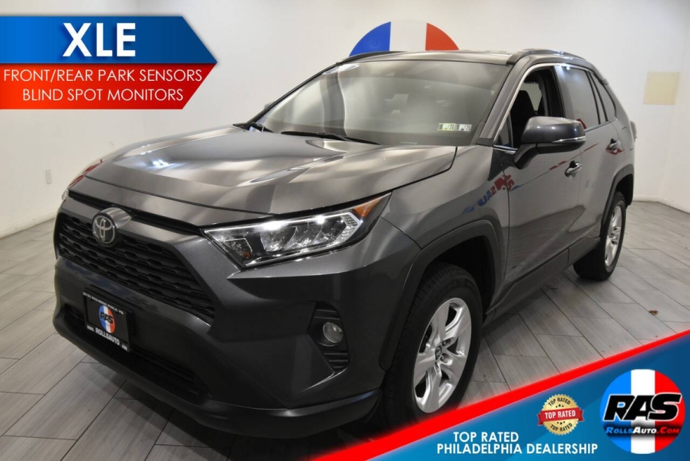 2021 Toyota RAV4 XLE AWD 4dr SUV, Gray, Mileage: 88,371 
