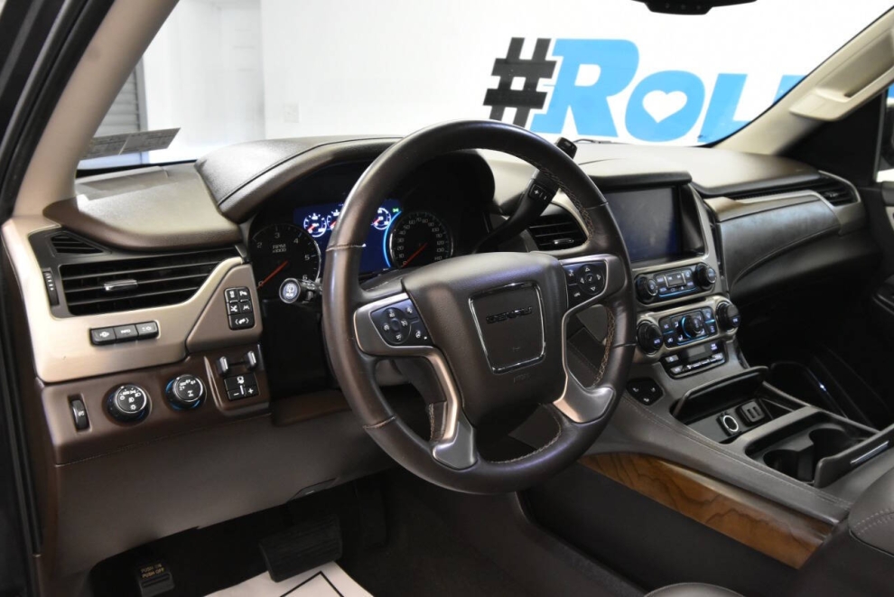 2018 GMC Yukon Denali 4x4 4dr SUV, Gray, Mileage: 104,616 - photo 10