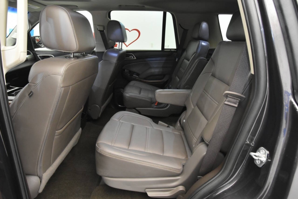 2018 GMC Yukon Denali 4x4 4dr SUV, Gray, Mileage: 104,616 - photo 12