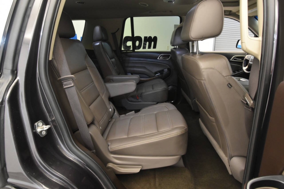 2018 GMC Yukon Denali 4x4 4dr SUV, Gray, Mileage: 104,616 - photo 15
