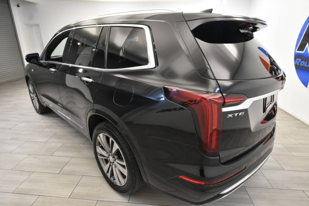 2021 Cadillac XT6 Premium Luxury 4dr SUV, Black, Mileage: 69,522 - photo 2