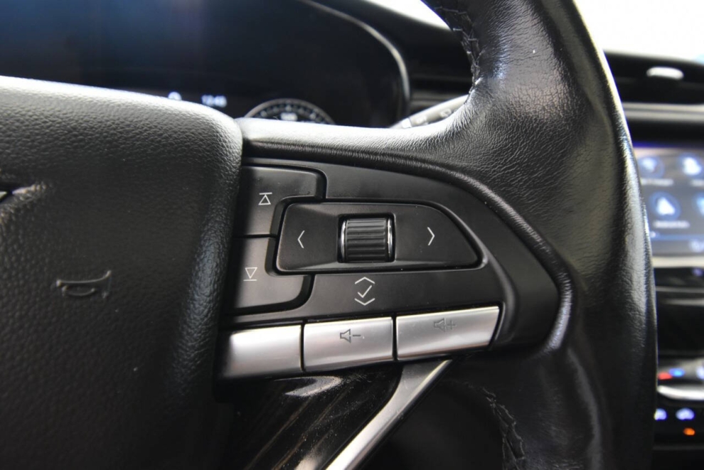2021 Cadillac XT6 Premium Luxury 4dr SUV, Black, Mileage: 69,522 - photo 27