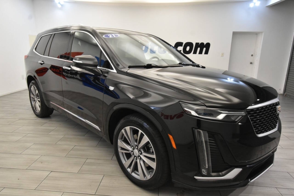 2021 Cadillac XT6 Premium Luxury 4dr SUV, Black, Mileage: 69,522 - photo 6