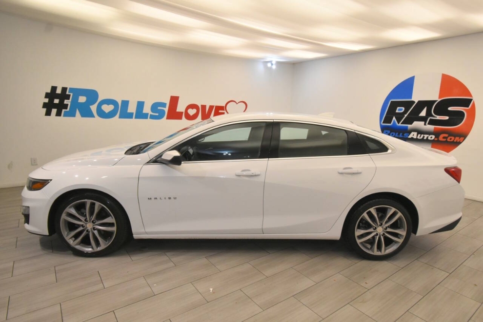 2023 Chevrolet Malibu LT 4dr Sedan w/1LT, White, Mileage: 94,688 - photo 1