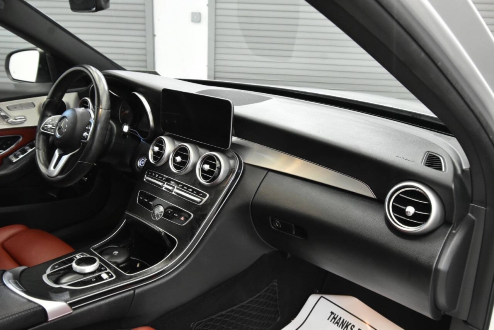 2019 Mercedes-Benz C-Class C 300 4MATIC AWD 4dr Sedan, Silver, Mileage: 86,914 - photo 14