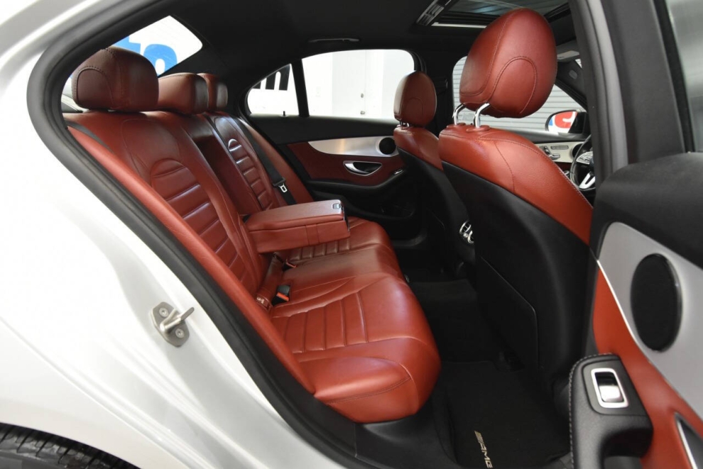 2019 Mercedes-Benz C-Class C 300 4MATIC AWD 4dr Sedan, Silver, Mileage: 86,914 - photo 16