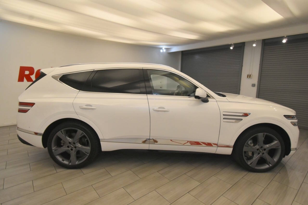 2021 Genesis GV80 3.5T, White, Mileage: 69,650 - photo 5