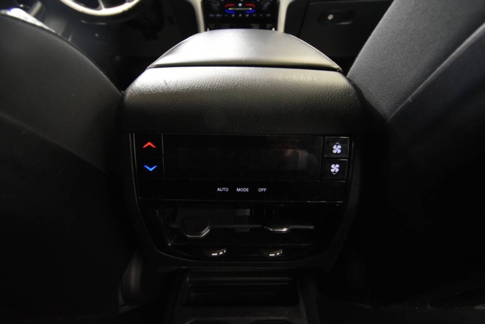 2022 Jeep Grand Cherokee L Altitude, Black, Mileage: 32,241 - photo 18