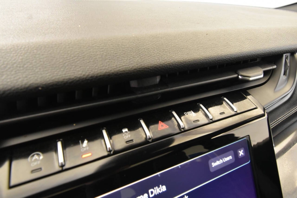2022 Jeep Grand Cherokee L Altitude, Black, Mileage: 32,241 - photo 25