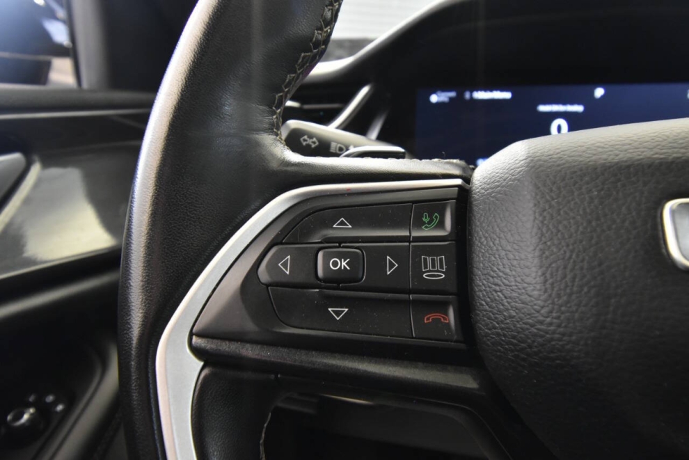 2022 Jeep Grand Cherokee L Altitude, Black, Mileage: 32,241 - photo 27