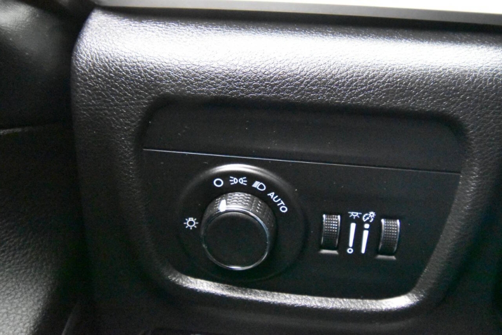 2022 Jeep Grand Cherokee L Altitude, Black, Mileage: 32,241 - photo 30