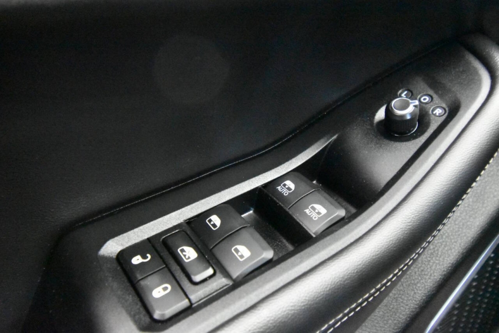 2022 Jeep Grand Cherokee L Altitude, Black, Mileage: 32,241 - photo 31