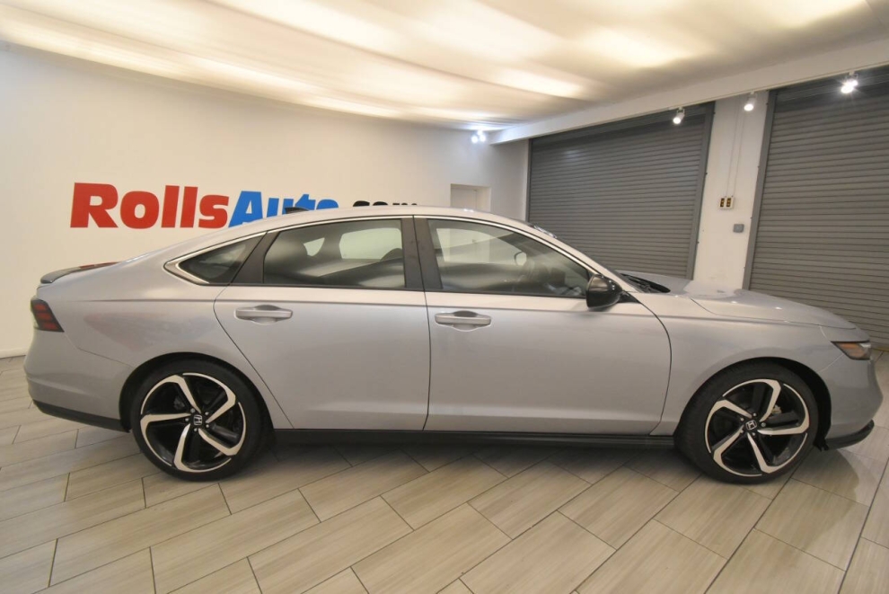 2023 Honda Accord Hybrid Sport, Plata, Mileage: 32,120 - photo 5