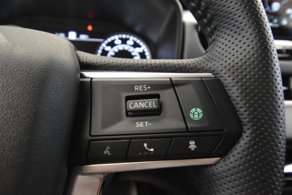 2025 Mitsubishi Outlander SE, Silver, Mileage: 1,545 - photo 26