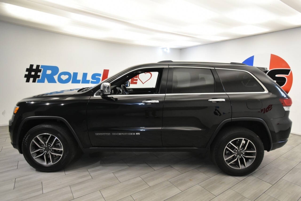 2022 Jeep Grand Cherokee WK Limited 4x4 4dr SUV, Black, Mileage: 35,166 - photo 1
